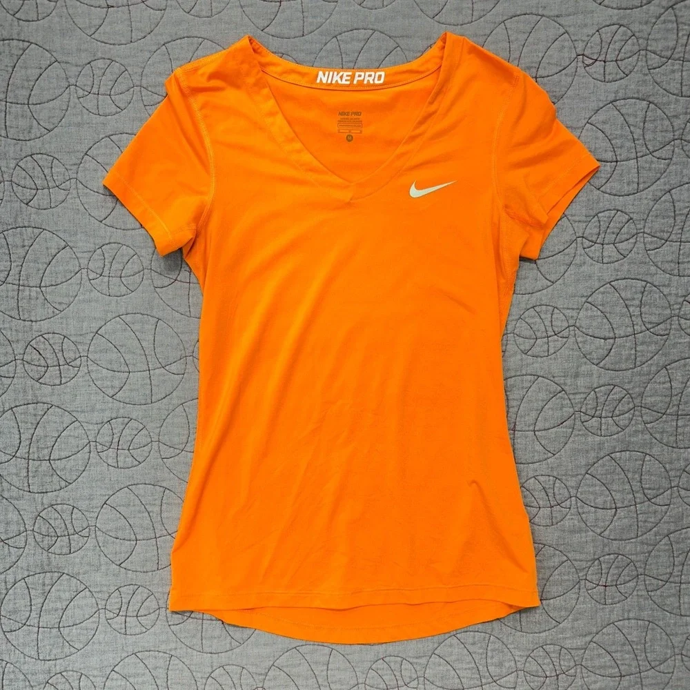 Nike Pro T-Shirt Orange Dri-FIT Core V-Neck / Womens Medium 589370-800